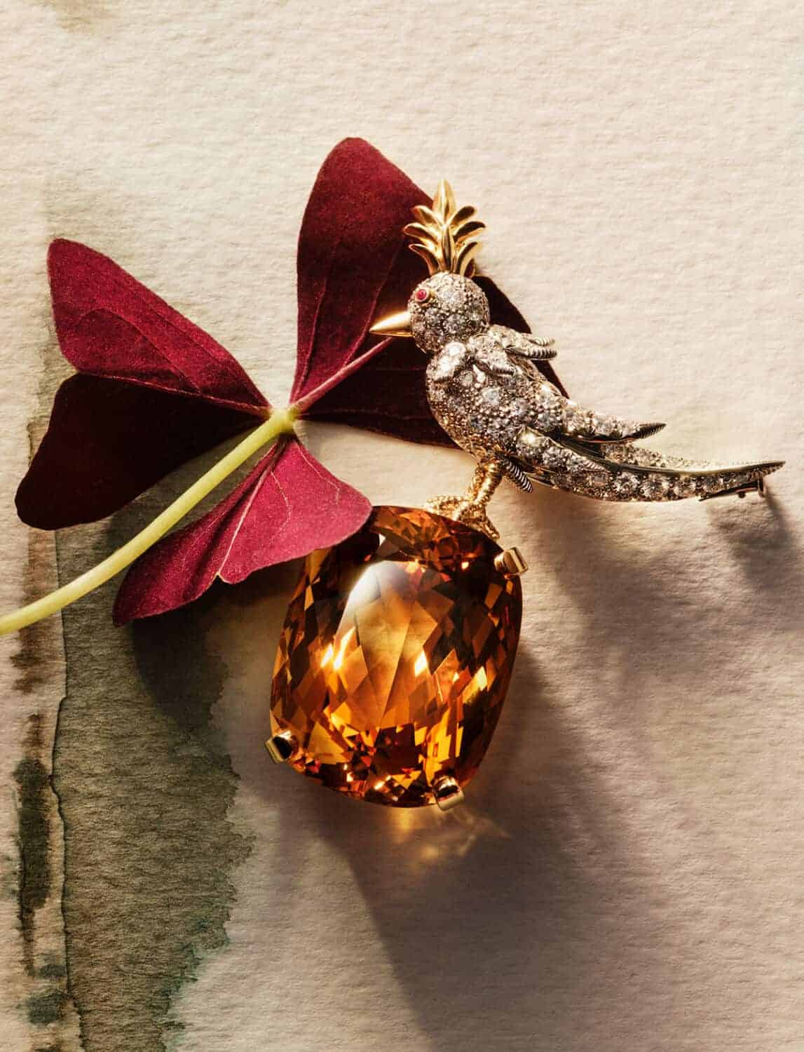 ティファニー、時を超える自由の象徴 - 10マガジン ジャパン